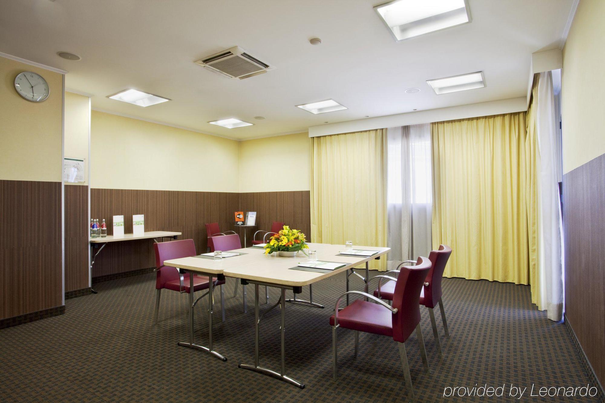 Corso Francia By Ihg 4* Turin